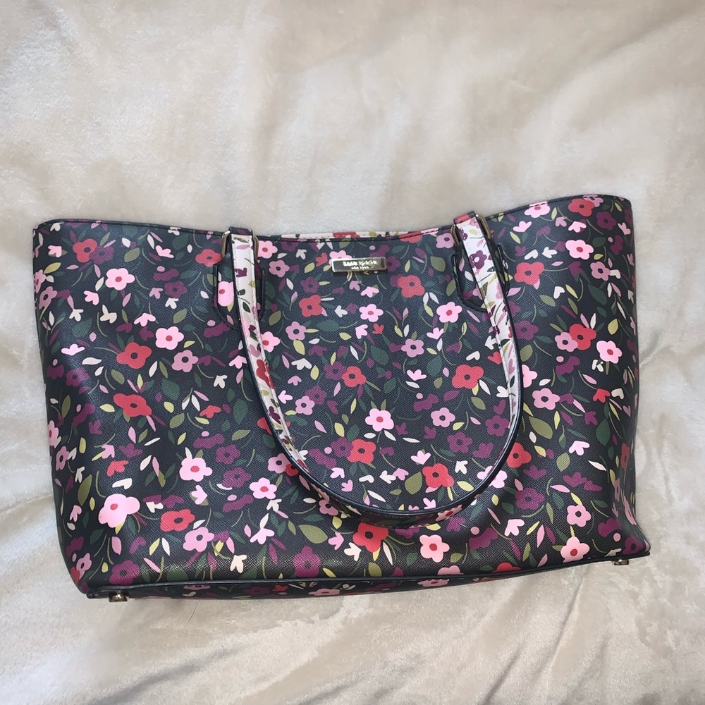 Medium tote size floral Kate Spade purse